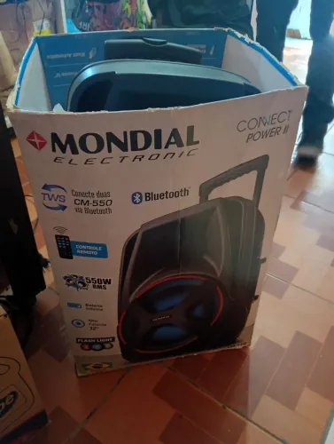 Vendo caixa amplificada mondial funcionando perfeitamente R$ 700,00