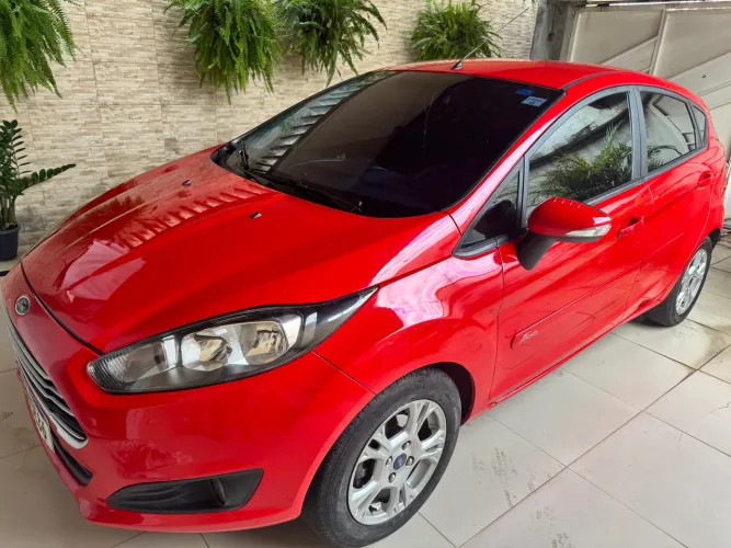 Ford Fiesta 1.6 16V Flex Mec. 5P 2015