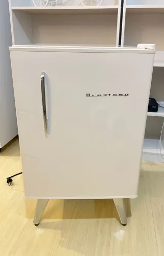 Frigobar Brastemp Retrô 76 Litros Classic White