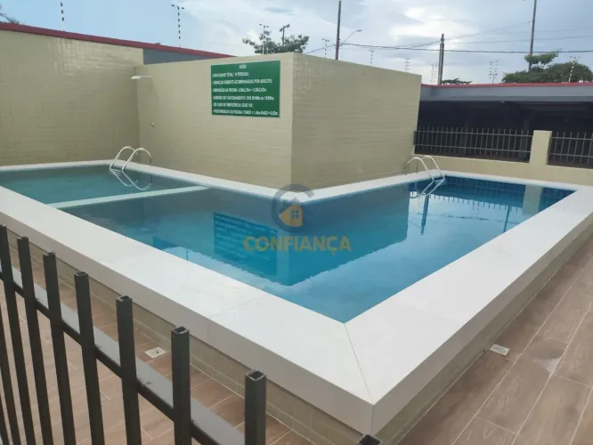 Condomínio Maracanã III - Apartamento no Condomínio Maracanã III com 2 Quartos , Apta a Fi