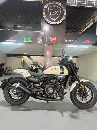 SBM 600C 2026 apenas 5.000km custo benefício sem igual!