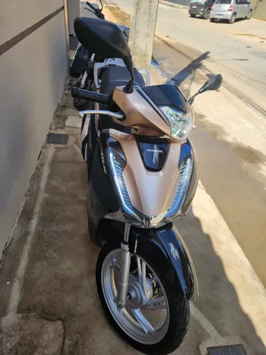 Honda Sh 150i Dlx