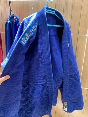 Vende kimono SHIROI A4