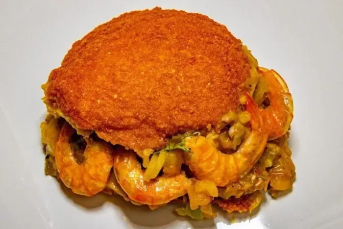 Precisa-se de uma pessoa para fazer acaraje. Leia a descrição 