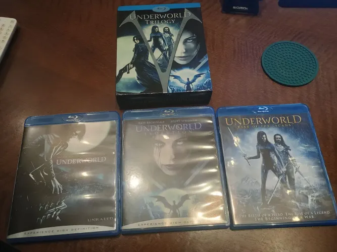 Trilogia Underworld (Anjos da Noite) em Blu-ray com estojo