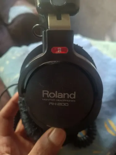 Fone monitor Roland RH 200