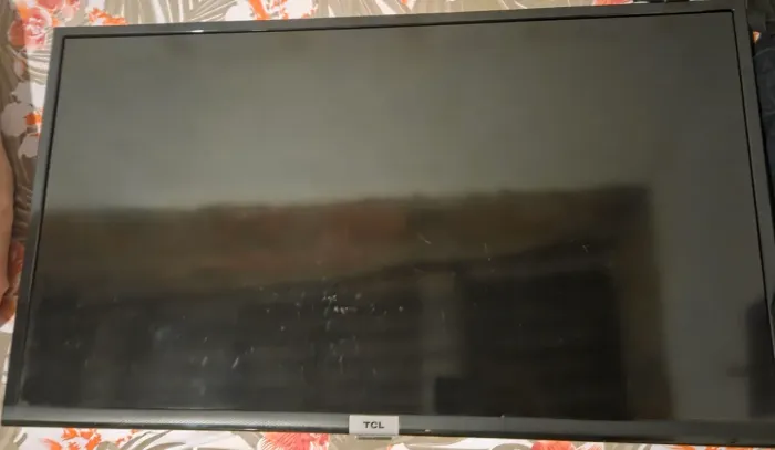 Smart TV 32 polegadas marca TCL , ótimas condições
