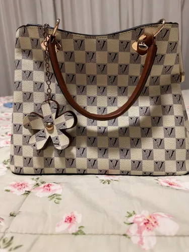 Bolsa V
