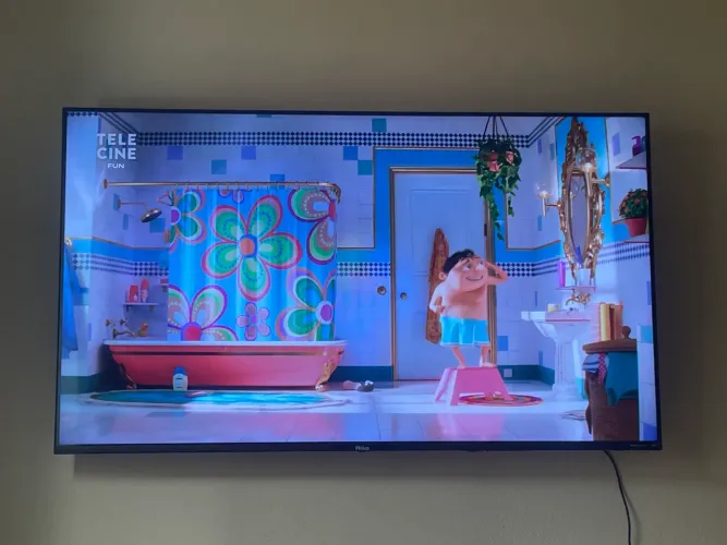 Smart tv 55 polegadas, troco por iPhone