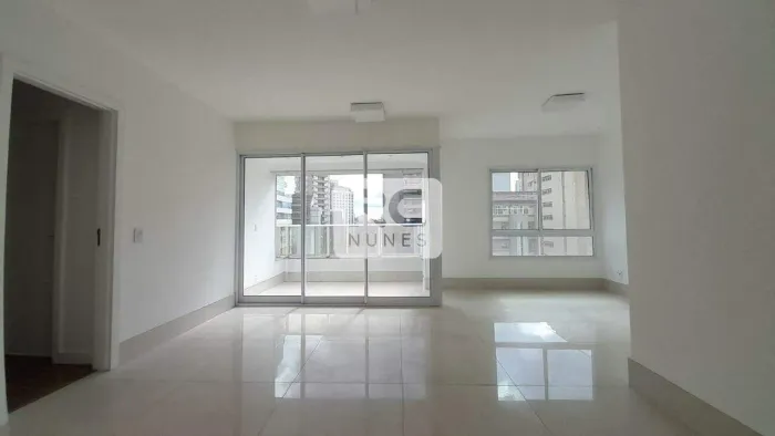 Apartamento com área de 105m², 3 quartos, 1 suíte, 2 vagas, Bairro Lourdes - Belo Horizont