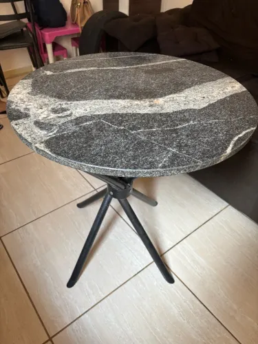 Mesa - mármore