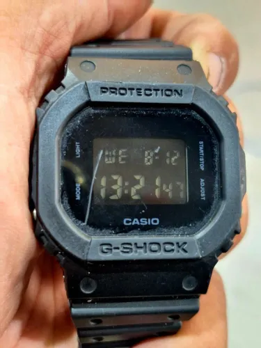 CASIO G-SHOCK minimalista mod 3229 prova d'água 200 metros 