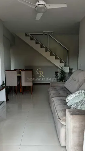 Cobertura à venda em Cabo Frio, Palmeiras, com 4 quartos, 278,32m²