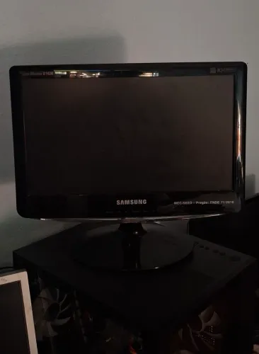 Monitor barato Samsung de 17 polegadas