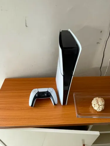 PS5 SLIM