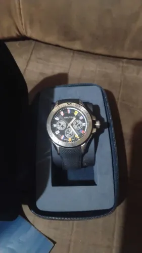 Vendo relógio Náutica, relógio de coleção estado de novo