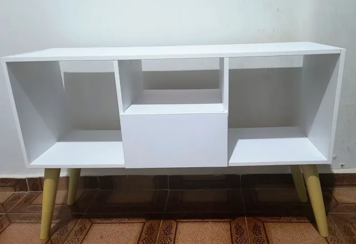 Rack para TV até 40 Polegadas Retrô Moderno para Sala e Quarto Compacto Argentina 
