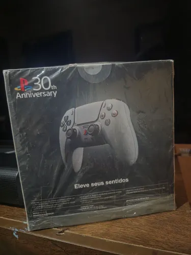 CONTROLE PS5 30 ANOS  LACRADO 