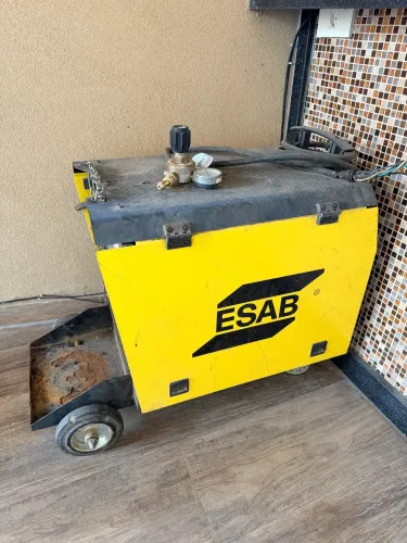 MÁQUINA DE SOLDA