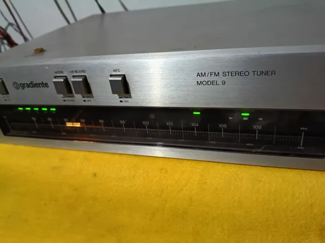 Tuner gradiente model 9 