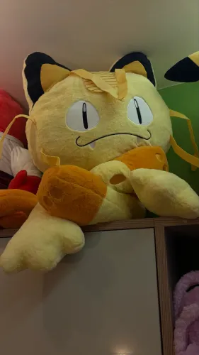 MEOWTH PELUCIA GIGANTE