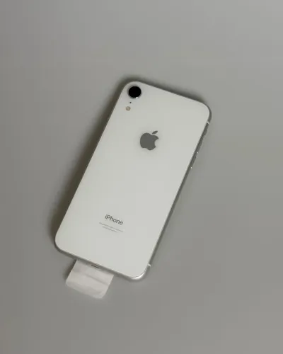 Iphone XR branco