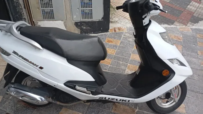 Suzuki Burgmam 125i