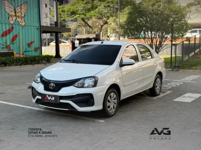 Toyota Etios X Sedan 1.5 Flex 16V 4P Mec. 2019