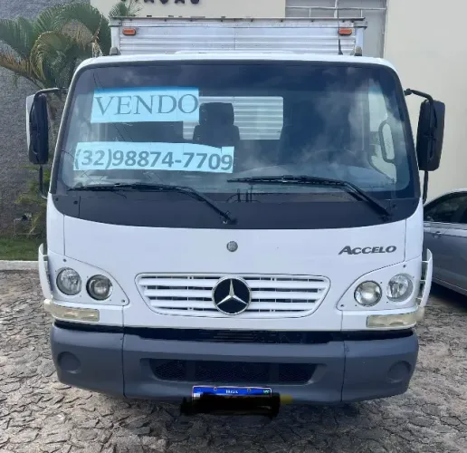 Mercedes Benz Accelo 715c ano 2006 