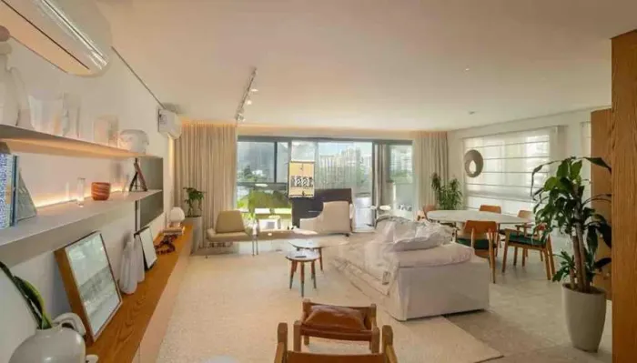 Apartamento : / Residencial / Botafogo