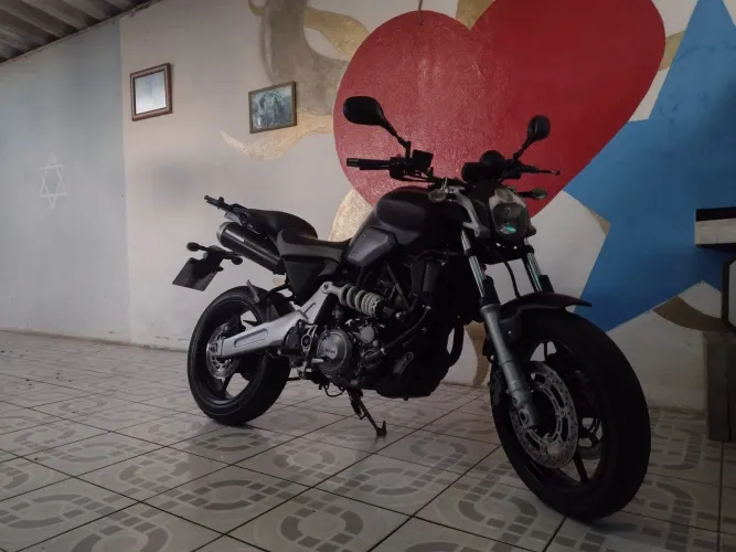 Motocicleta mt-03 660 2008 Yamaha