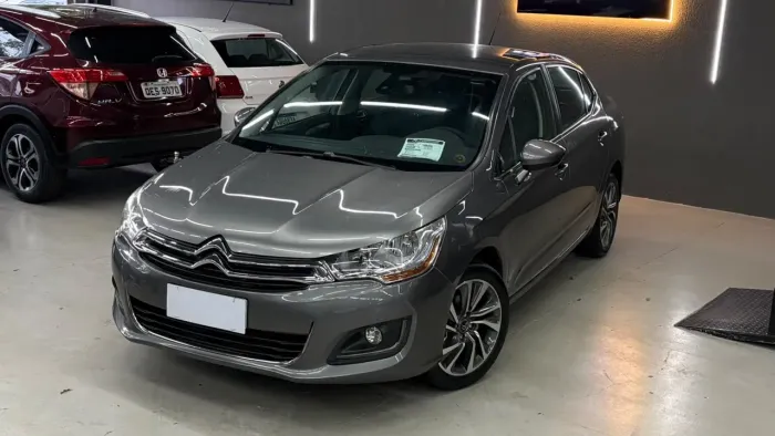 Citroen C4 Lounge Tendance 2.0 Flex 4P Aut. 2014