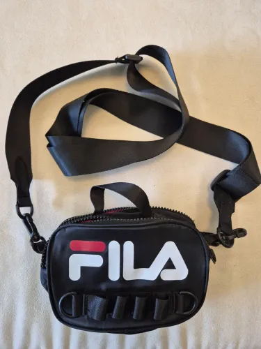 Mini bolsa Fila preta