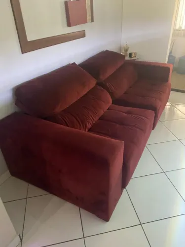 Sofá retrátil em excelente estado de conservação, comprado na loja smarcaro.