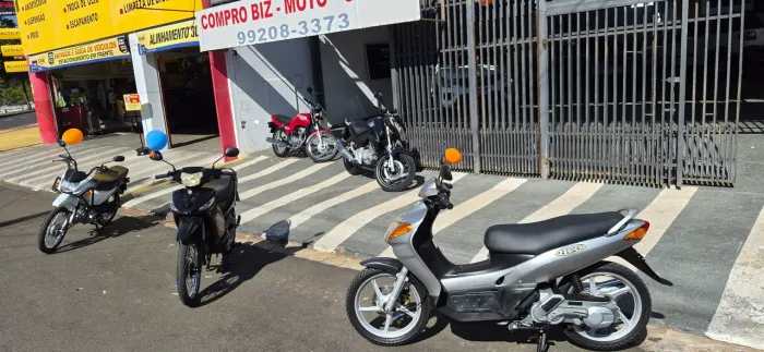 POP 110 I 2016 BRANCA $9600 CONSERVADA MOTOR NOVO NA GARANTIA LINDOMAR MOTOS 