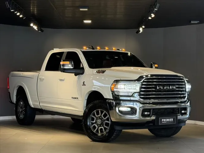 Ram 3500 Limited Longhorn 6.7 TB CD Diesel 2024