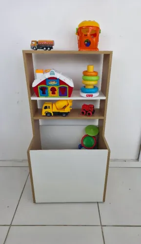 Organizador de brinquedos em MDF 