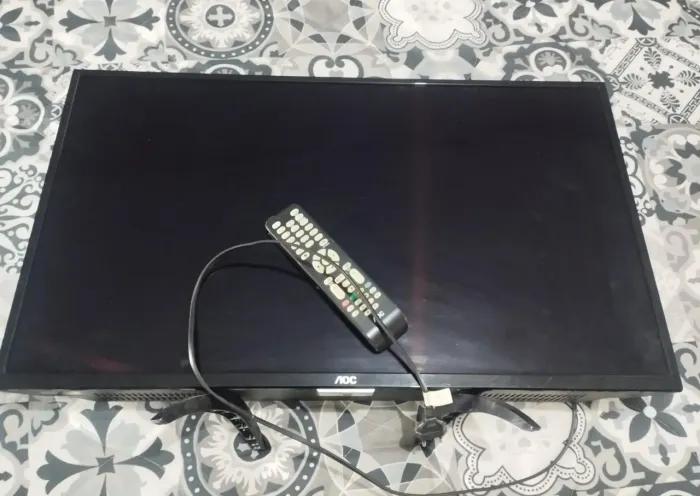 Smart TV AOC - LE32S5970s - Perfeito Funcionamento