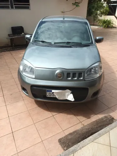 Fiat Uno Vivace Celeb. 1.0 EVO F.flex 8V 5P 2014