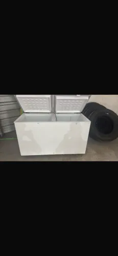 Freezer / Geladeira pra fábrica , mercadinho , casa e entre outros locais dar pra usar .