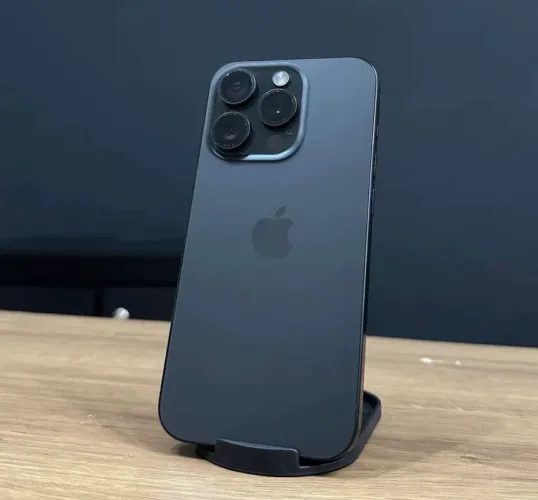 Vendo iPhone 15 pro ou troco 