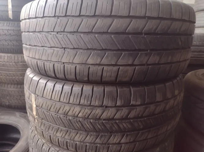 Pneus 275/55/20 Goodyear