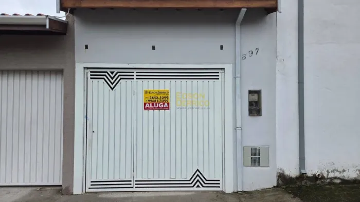 Casa com 1 quarto para Locação, Parque São Domingos - Pindamonhangaba