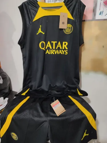 Paris Saint-Germain, marca Jordan, 22/23