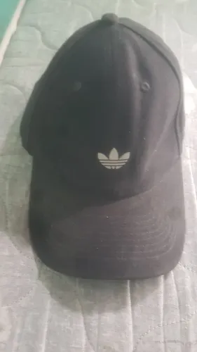 Chapéu Adidas