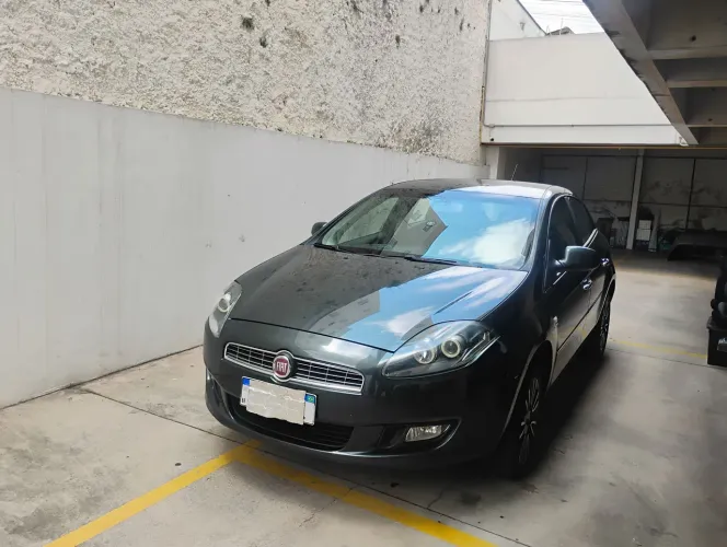 Fiat Bravo Essence 1.8 Flex 16V 5P 2014