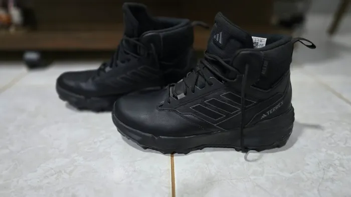Tênis/Bota adidas Terrex Impermeável Tam 43