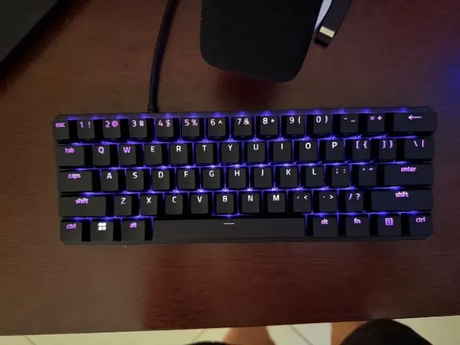 Teclado Óptico Razer Huntsman Mini (Switch Red)