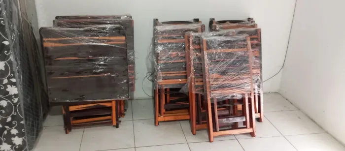 Mesa e cadeira dobrável para bar e restaurante 