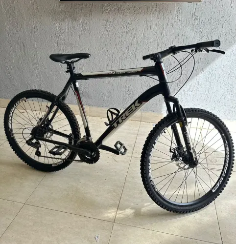 vendo bike Trek aro 26